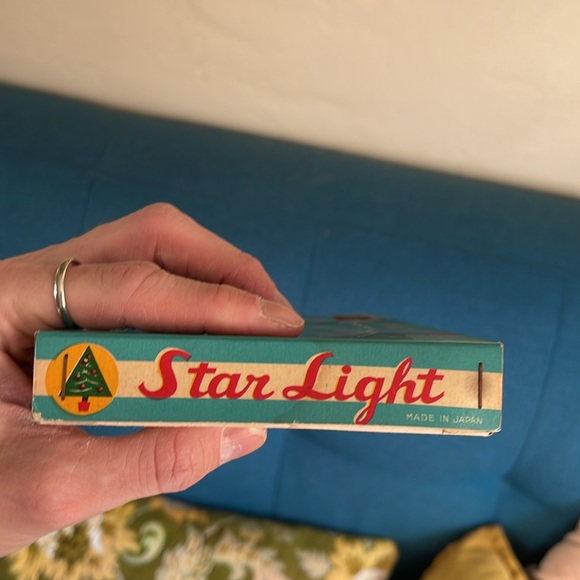 1960s holiday string lights in box - Picture 4 of 9